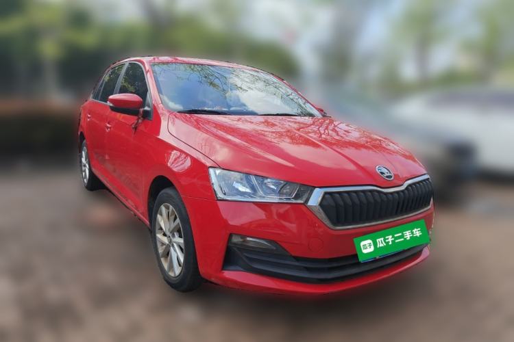 Used Skoda Rapid Spaceback 2020 1.5L Automatic Standard Edition Front Right 45 Deg