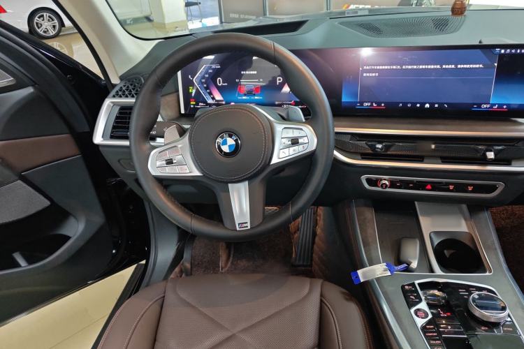 Used BMW X5 2026 Model, xDrive 30Li Prestige M Sport Night Package
