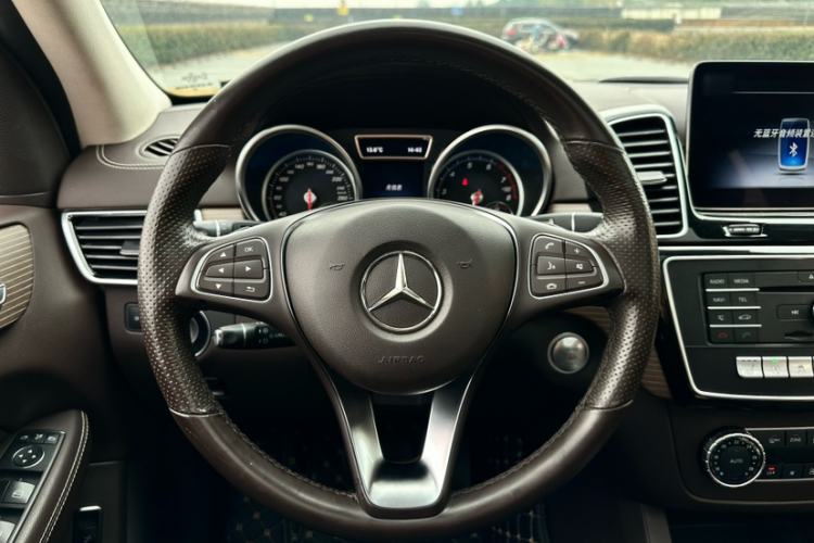 Used Mercedes-Benz GLE 2018 GLE 320 4MATIC Dynamic Edition Collector's Edition
