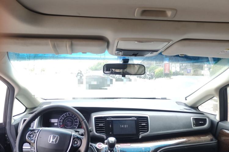 Used Honda Odyssey 2015 Updated Version 2.4L Smart Edition