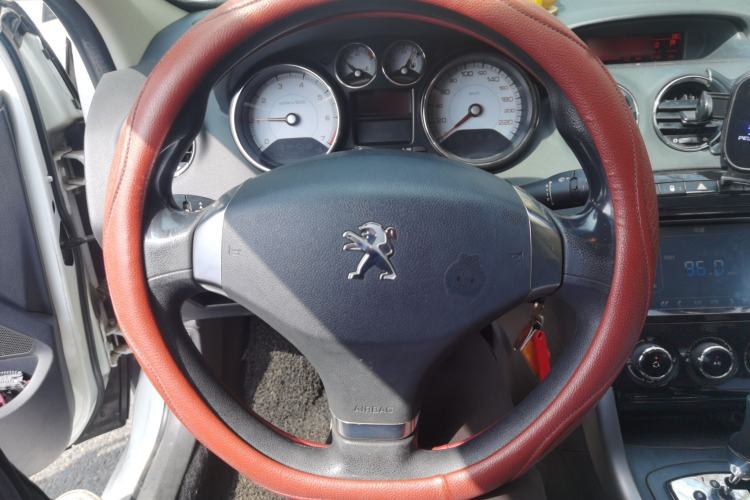 Used Peugeot 408 2013 2.0L Automatic Comfort Edition
