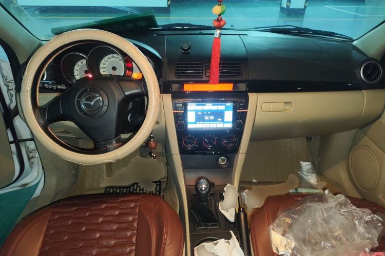 Used Mazda 3 2012 1.6L Manual Classic Special Offer Center Console