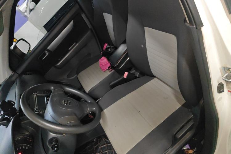 Used Suzuki Swift 2013 1.5L Automatic Standard Edition Left Front Seat