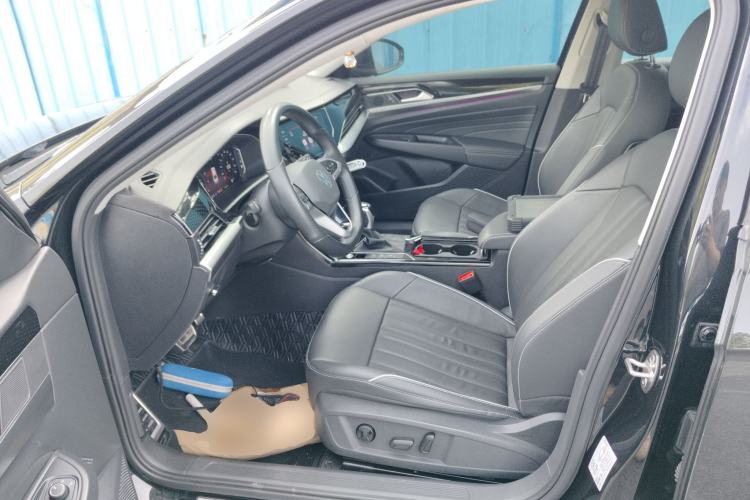 Used Volkswagen Passat 2022 330TSI Elite Edition Left Front Seat