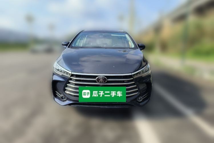 Used BYD Song MAX 2017 1.5T Manual Smart Connect Luxury 7-Seater
