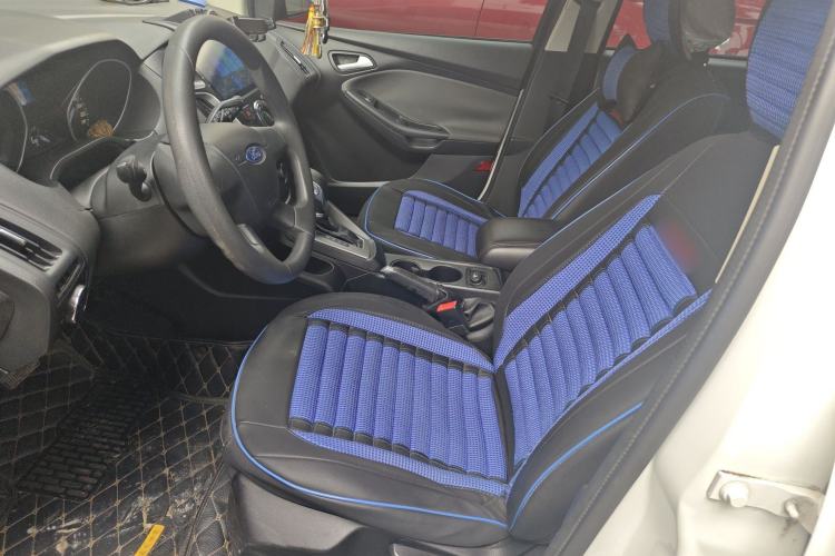 Used Ford Focus 2012 Hatchback 1.6L Automatic Comfort Model Left Front Seat