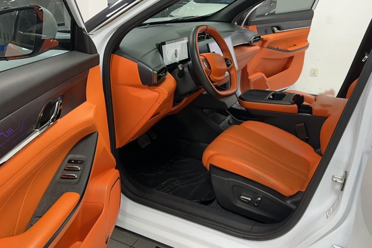 Used Dongfeng Aeolus L7 New Energy 2024 205 Premium Edition