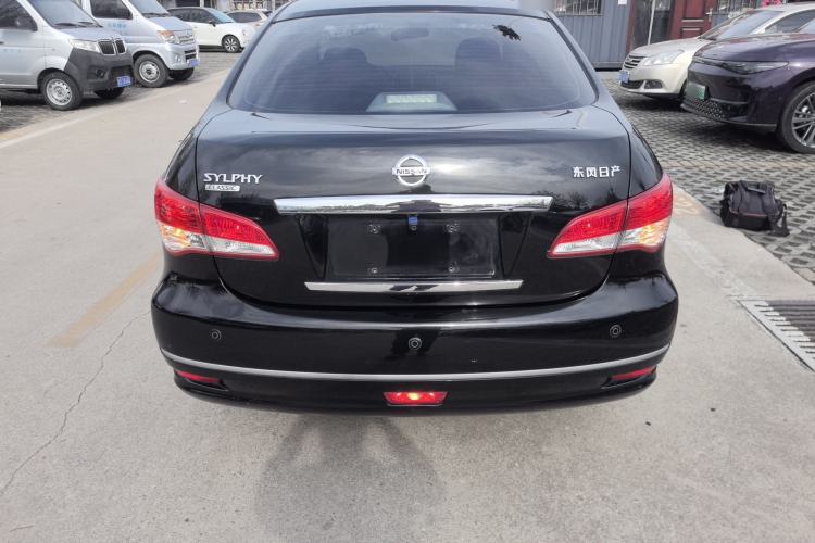 Used Nissan Sylphy 2018 Classic 1.6XE+ Manual Leading Edition Rear