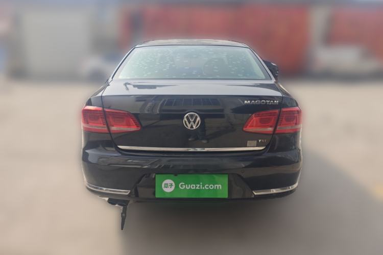 Used Volkswagen Magotan 2013 1.8TSI Luxury Model Rear