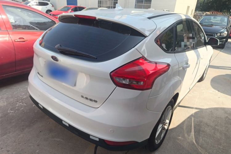 Used Ford Focus 2017 Hatchback 1.6L Automatic Fashion Edition Smart Drive Version
