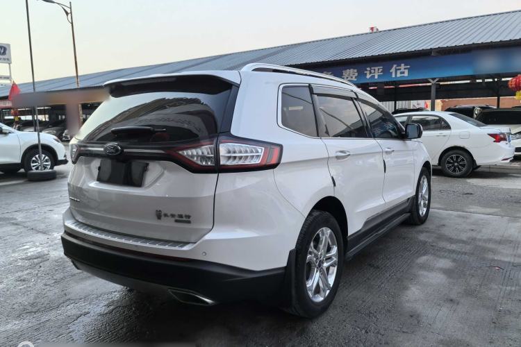 Used Ford Edge 2016 EcoBoost 245 Two-Wheel-Drive Titanium 7-Seater Exterior 5