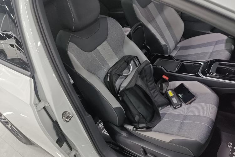 Used Volkswagen ID.4 CROZZ 2025 Pure Edition