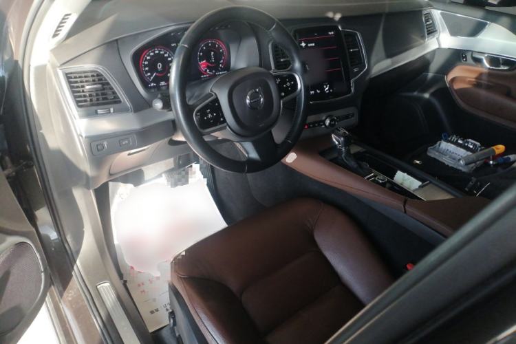 Used Volvo XC90 2019 T5 Zhiyi Edition 5-Seater China VI Standard
