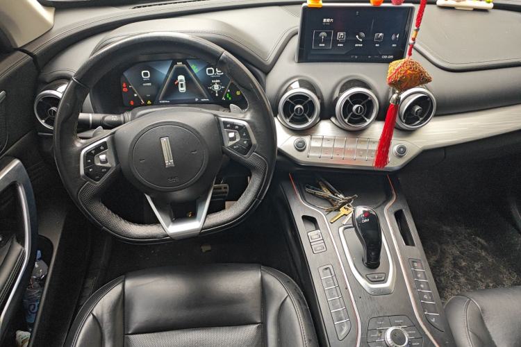 Used Wey VV7 2019 Upgraded Model 2.0T Flagship Version China VI