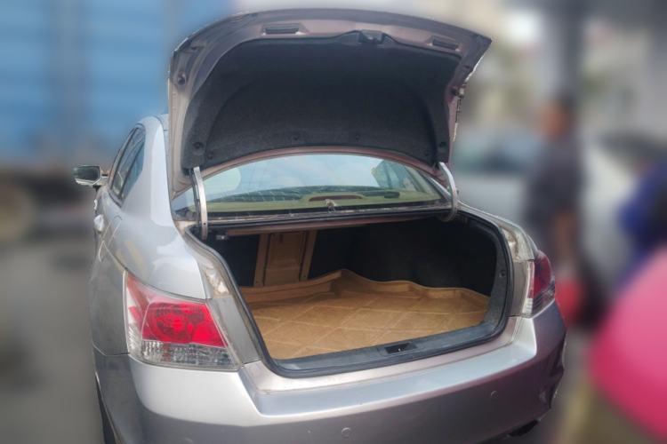 Used Honda Accord 2011 2.0L EX
