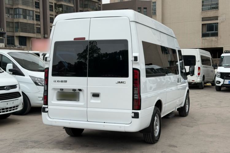 Used JMC Fushun 2023 2.0T Automatic Mid-Roof Business Class 9 (Non-Commercial)