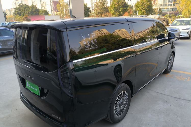 Used Geely Galaxy LEVC L380 2025 805 km Flagship Version All-Wheel Drive