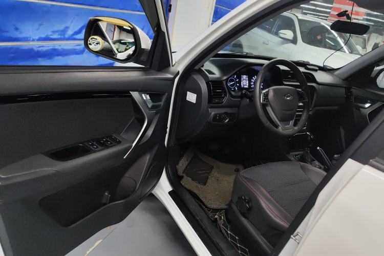 Used Chery Tiggo 3 2016 1.6L CVT ZhiShang Edition Driver Seat