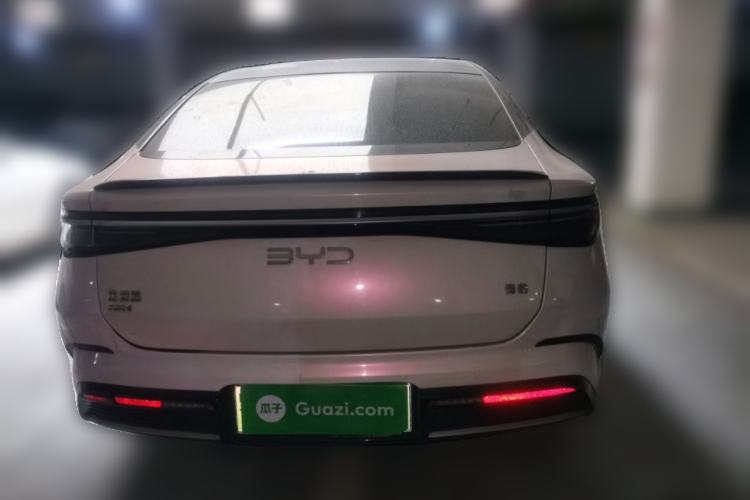 Used BYD Seal 2023 DM-i 1.5L 121km Prestige Model