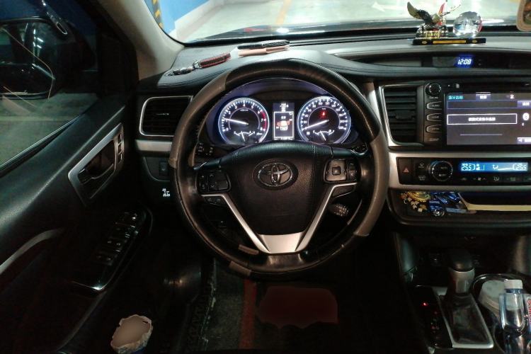 Used Toyota Highlander 2017 2.0T Four-Wheel Drive Ultimate Edition 7 Seats