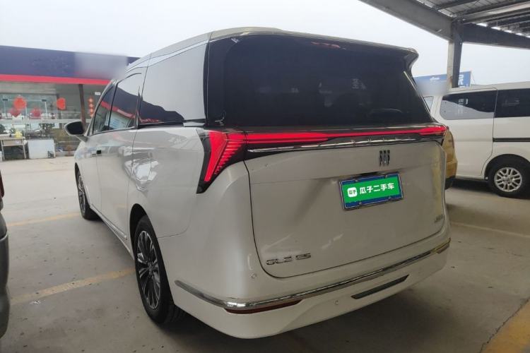 Used Buick GL8 2025 Lu Zun Deluxe Edition