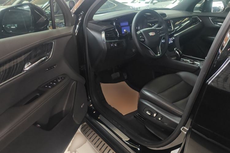 Used Cadillac XT6 2022 2.0T 7-Seater Two-Wheel Drive Luxury Version