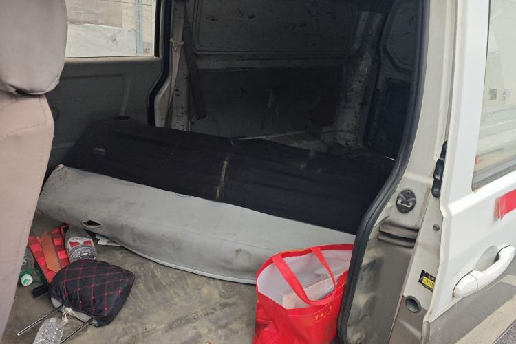 Used Jinbei New Hiace X30L 2016 1.5L Business Edition Van DLCG14 Left Rear Seat