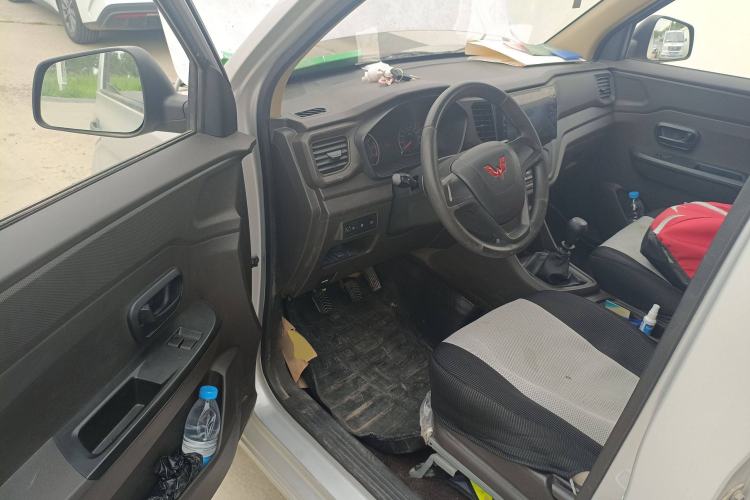 Used Wuling Hongguang V 2022 1.5L Jingqu Edition Electric-Assist LAR