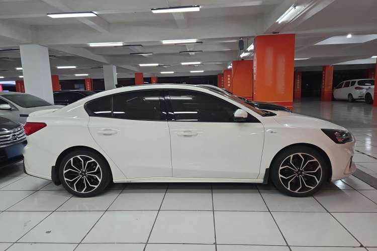 Used Ford Focus 2021 Sedan EcoBoost 180 Automatic ST Line