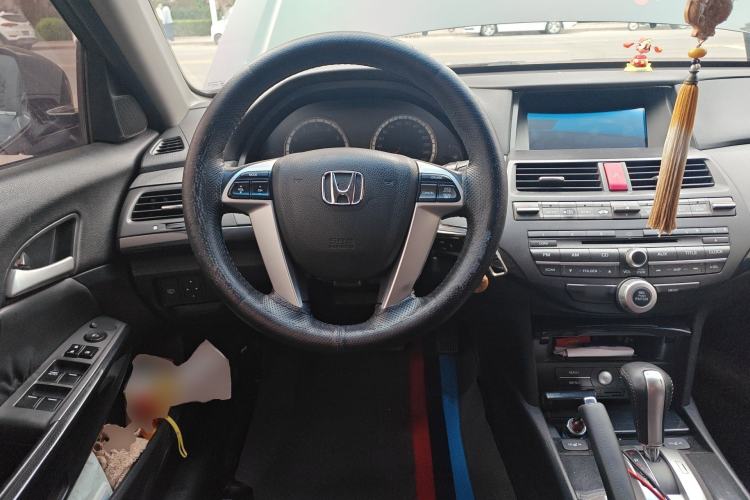 Used Honda Accord 2013 2.0L SE
