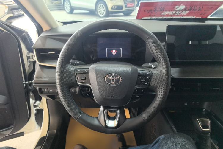 Used Toyota Camry 2024 2.0 GVP Luxury Edition Steering Wheel