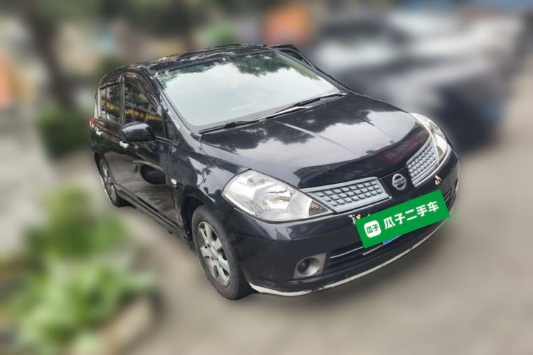 Used Nissan Tiida 2006 1.6G AT Front Right 45 Deg