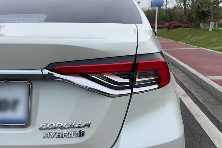 Used Toyota Corolla 2019 Dual-Engine 1.8L E-CVT GL-i Elite Edition Exterior 5