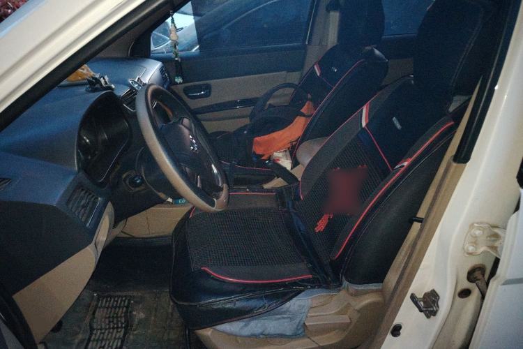 Used Wuling Hongguang 2014 1.2L S Comfort Model China IV Left Front Seat