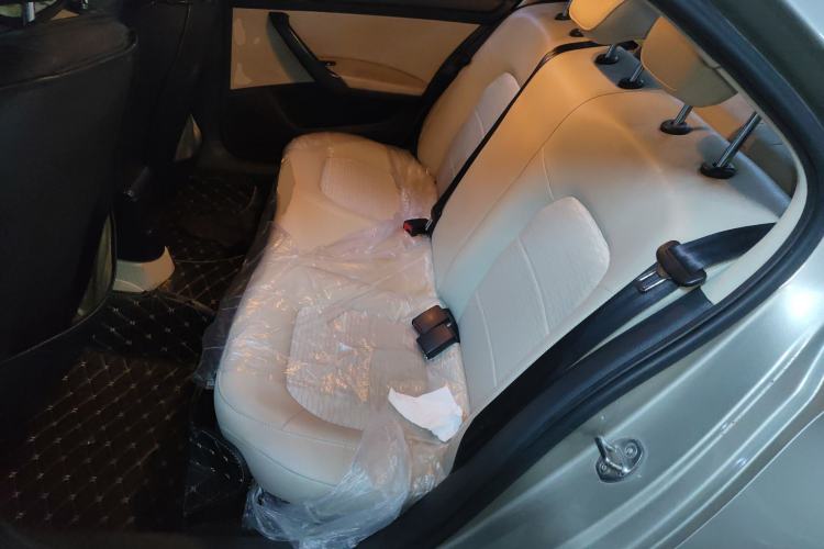 Used Skoda Rapid 2015 1.6L Automatic Smart Selection Model