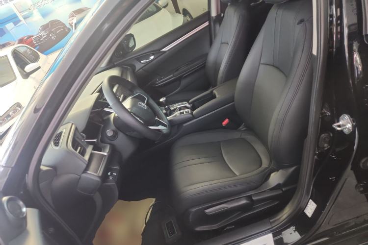 Used Honda Civic 2016 220TURBO Manual Luxury Edition Left Front Seat