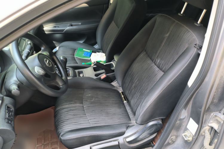 Used Nissan Sylphy 2022 Classic 1.6XE Manual Comfort Edition Left Front Seat