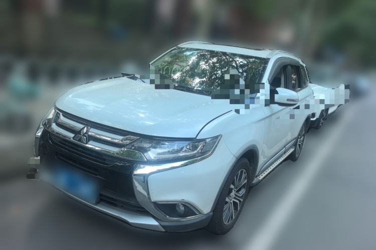 Used Mitsubishi Outlander 2018 2.4L 4x4 Elite Edition 5 Seats