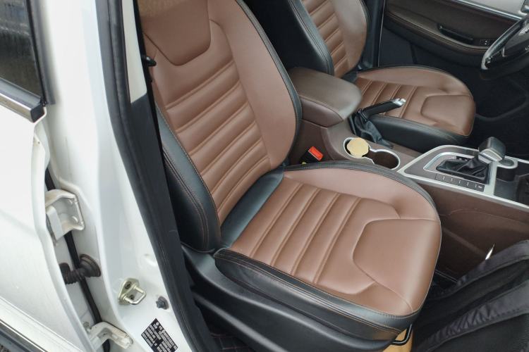 Used FORTHING SX6 2018 1.6L CVT Luxury Model