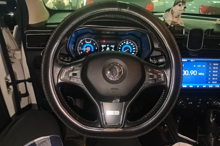 Used Dongfeng Fengon 580 2017 1.5T CVT Luxury Model Steering Wheel