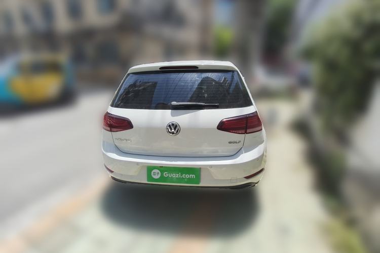 Used Volkswagen Golf 2018 1.6L Automatic Fashion Model
