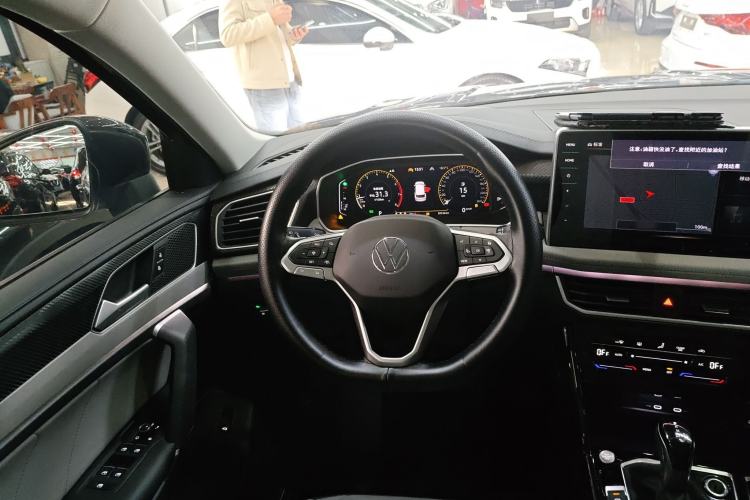 Used Volkswagen Tayron 2023 280TSI Two-Wheel-Drive Luxury Plus Advanced Version Steering Wheel