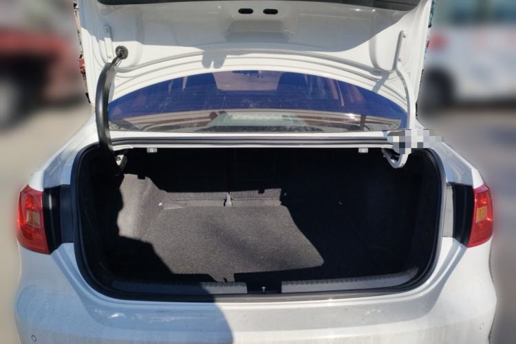 Used Volkswagen Sagitar 2014 Revised Version 1.4TSI Automatic Luxury Edition