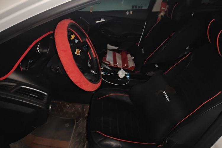 Used Ford Focus 2018 Hatchback Classic 1.6L Automatic Trendy SmartDrive Edition