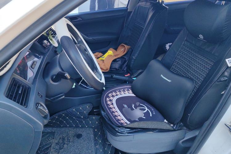 Used Volkswagen Santana 2015 1.6L Automatic Fashion Edition Left Front Seat