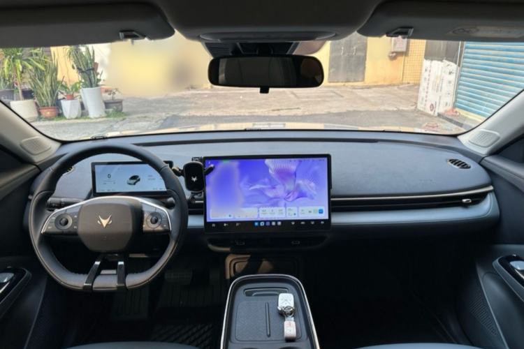 Used ARCFOX T1 2025 Model 425 PLUS
