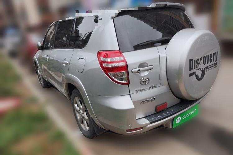 Used Toyota RAV4 2009 2.4L Automatic Luxury Navigation Edition