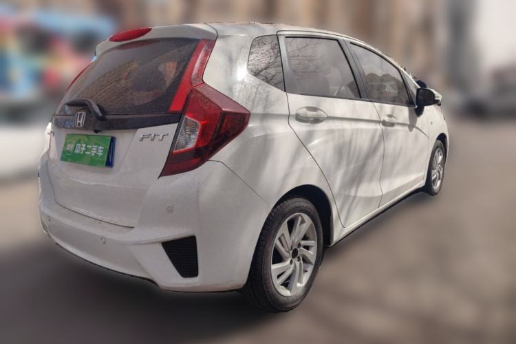 Used Honda Fit 2016 1.5L LXS CVT Comfort Sunroof Version
