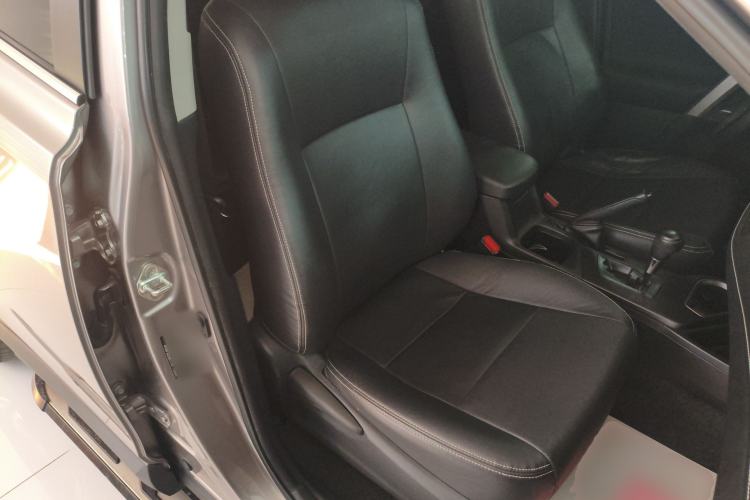 Used Toyota RAV4 2019 2.0L CVT Two-Wheel Drive Comfort Edition China VI Standard