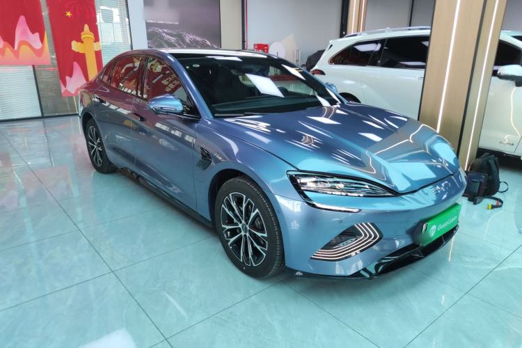 Used BYD Seal 2025 510 Smart Navigation Version Front Right 45 Deg